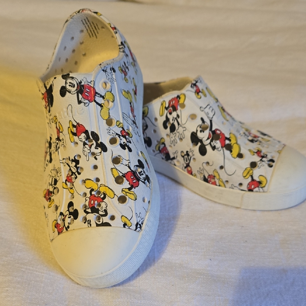 Native Jefferson Kids Disney Mickey Mouse Slip-On Sneakers Toddler Sz. 11